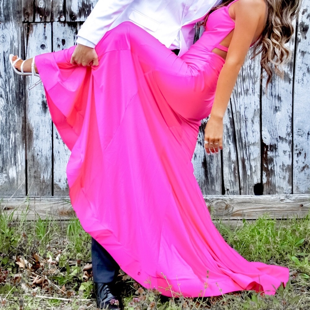 Sherri Hill Prom Dress - Picture 5 of 5